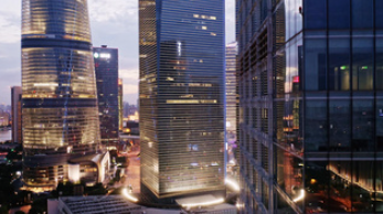 豪赌AI反噬？甲骨文(ORCL.US)Q2云收入略逊预期 天量